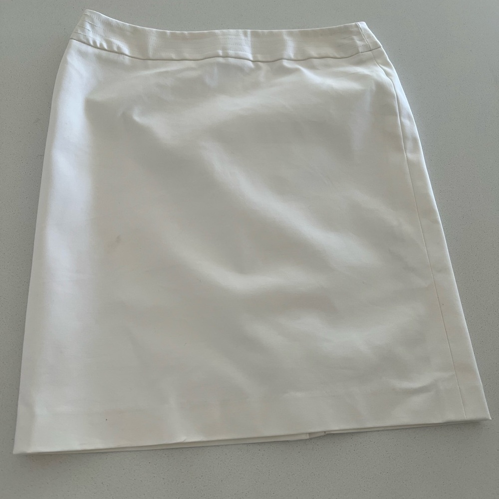 Brooks Brothers Classic White Pencil Skirt